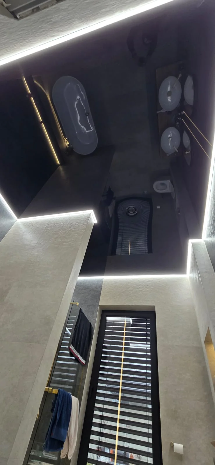 Realizacja sufitu napinanego Samantha-Bau - zdjęcie 11