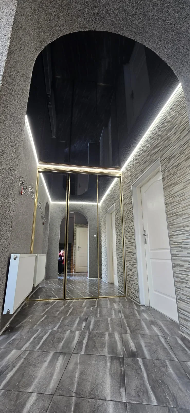 Realizacja sufitu napinanego Samantha-Bau - zdjęcie 49