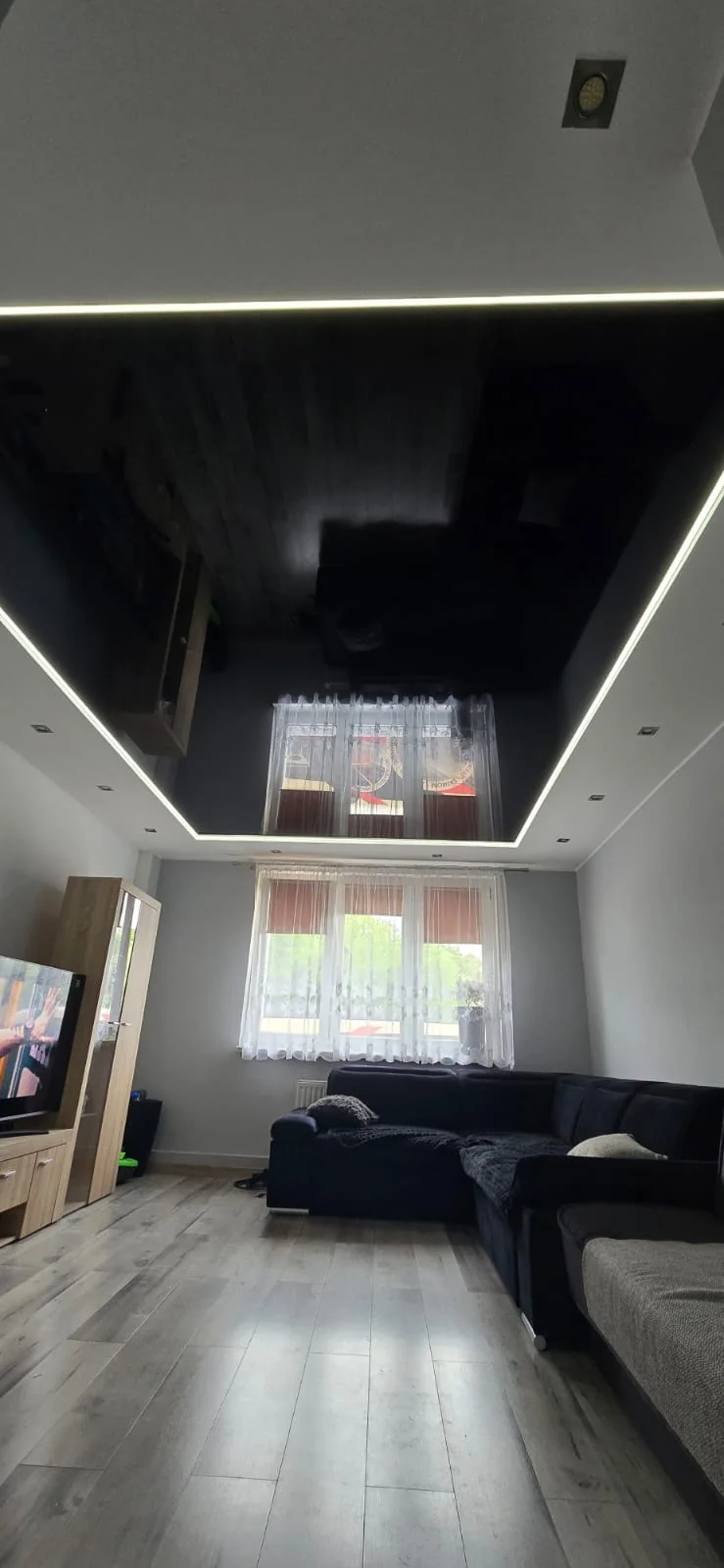 Realizacja sufitu napinanego Samantha-Bau - zdjęcie 52